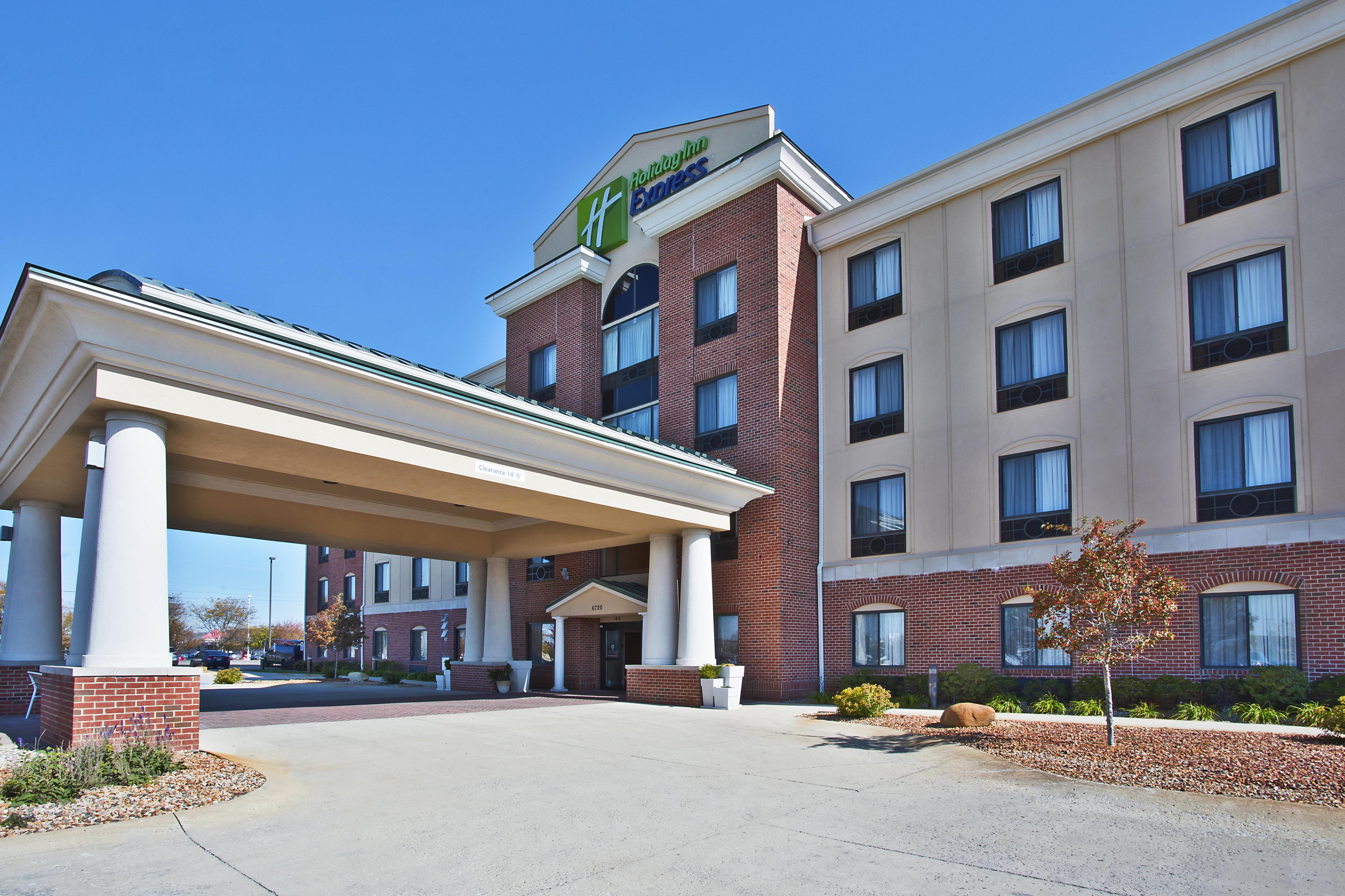 Holiday Inn Express Hotel & Suites Anderson By Ihg Exterior photo