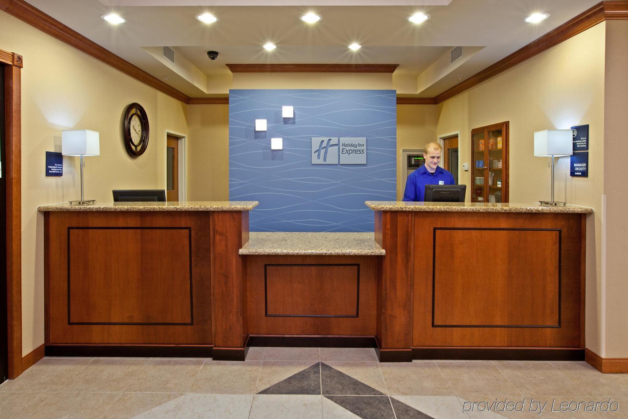 Holiday Inn Express Hotel & Suites Anderson By Ihg Interior photo